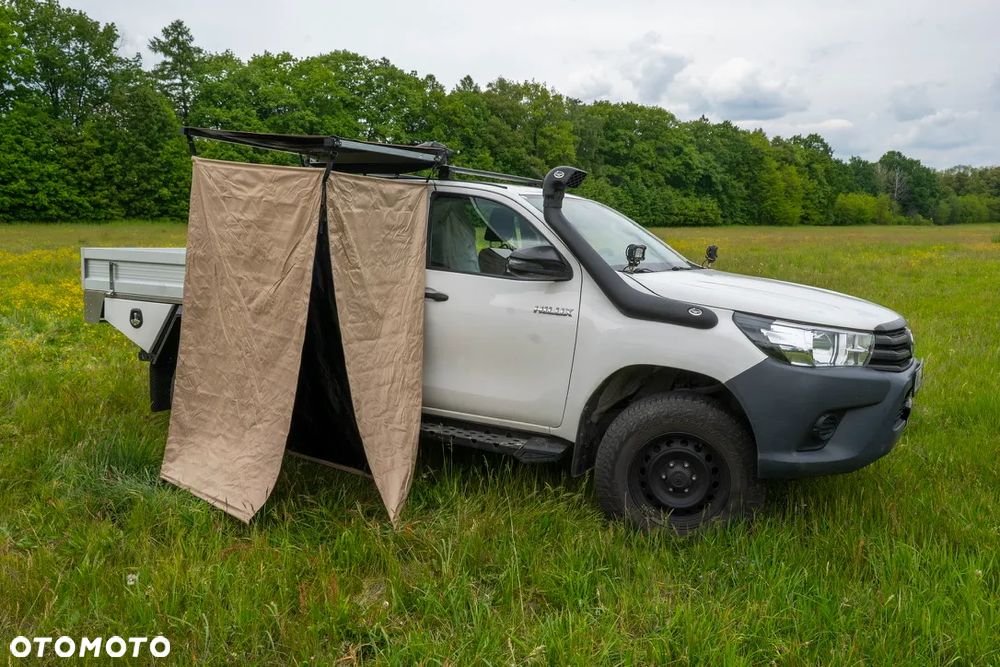 Toyota Hilux - 15