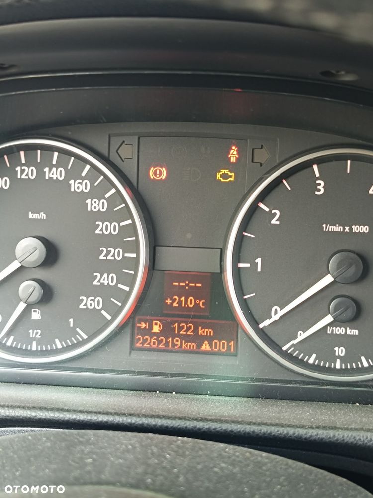 BMW Seria 3 - 18