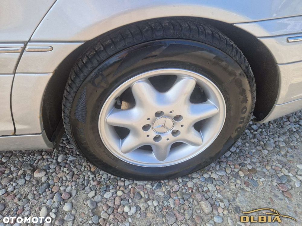 Mercedes-Benz Klasa C - 37