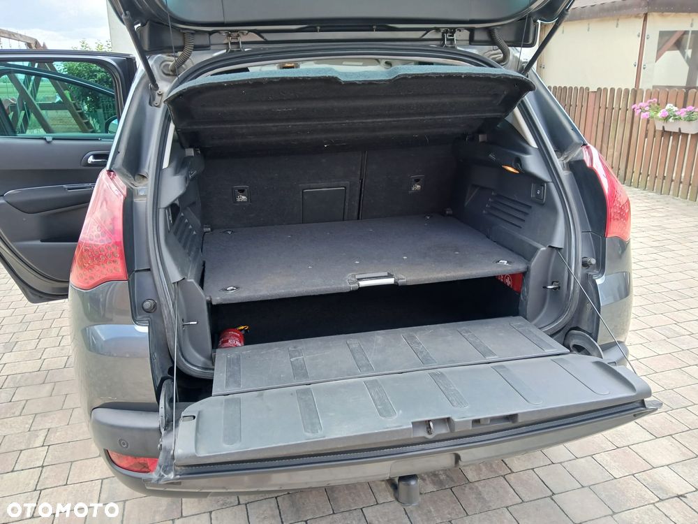 Peugeot 3008 1.6 HDi Premium - 5
