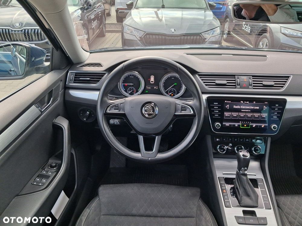 Skoda Superb 1.4 TSI Plug-In Hybrid Ambition DSG - 11