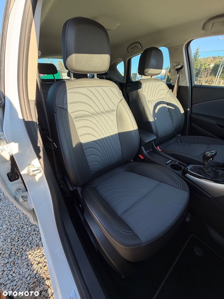 Opel Astra 1.4 Turbo ecoFLEX Start/Stop Innovation - 29