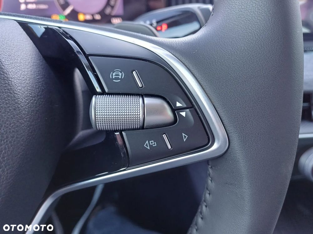 Skoda Superb 2.0 TSI Drive DSG - 13