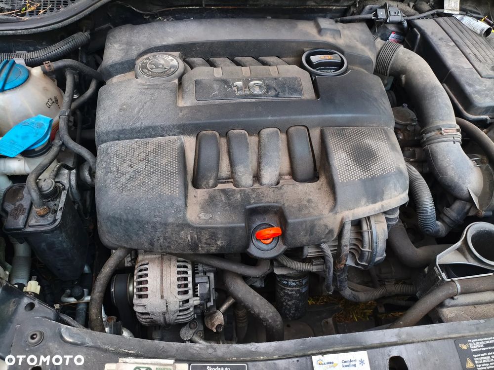 Skoda Octavia 1.6 Combi Classic - 17