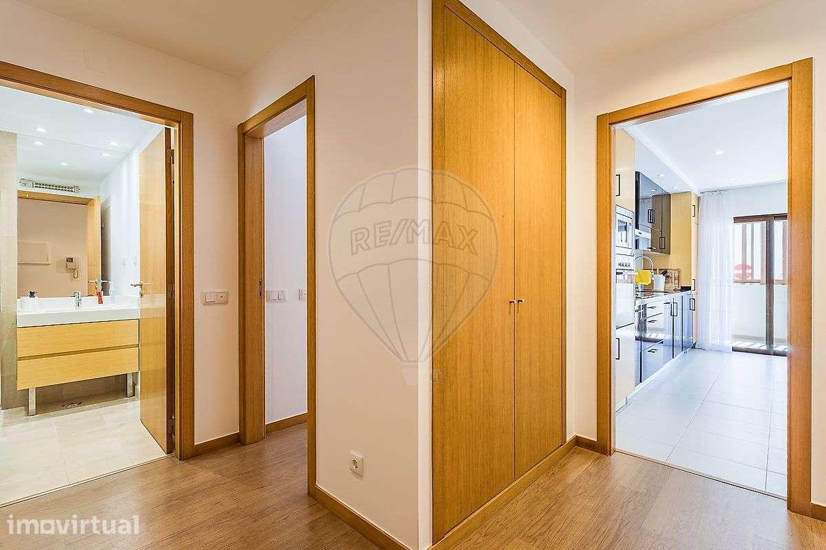 Apartamento T1 para venda - Grande imagem: 2/27