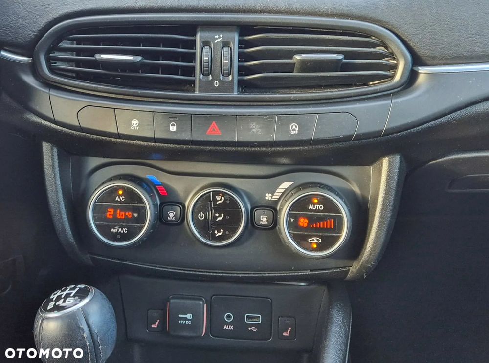 Fiat Tipo 1.6 MultiJet Lounge - 16