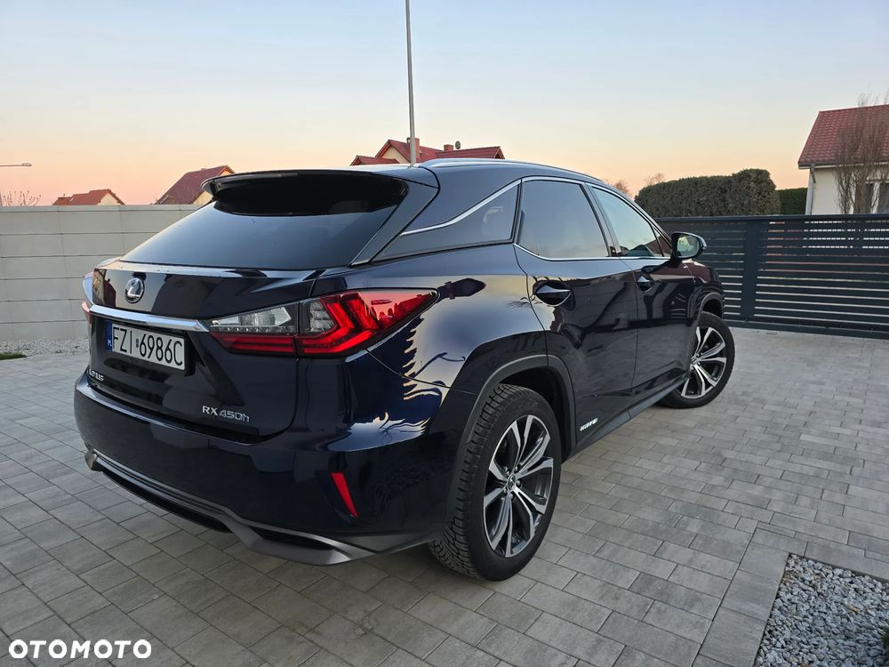 Lexus RX - 7
