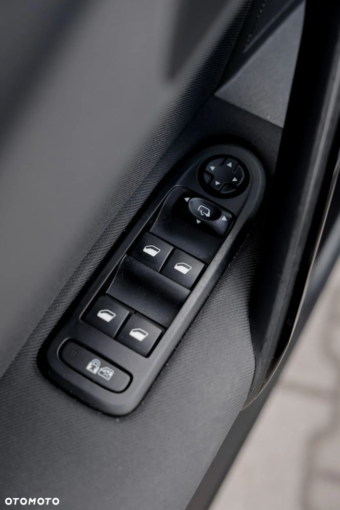 Peugeot 508 HDi FAP 140 Allure - 10