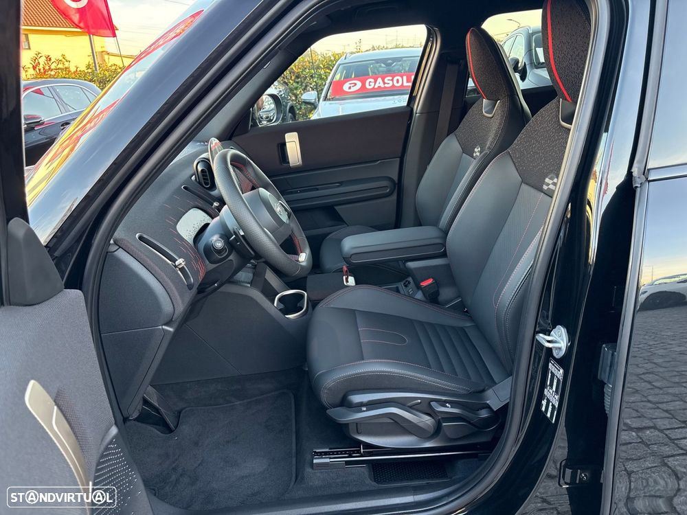MINI Countryman C JCW M Plus - 19