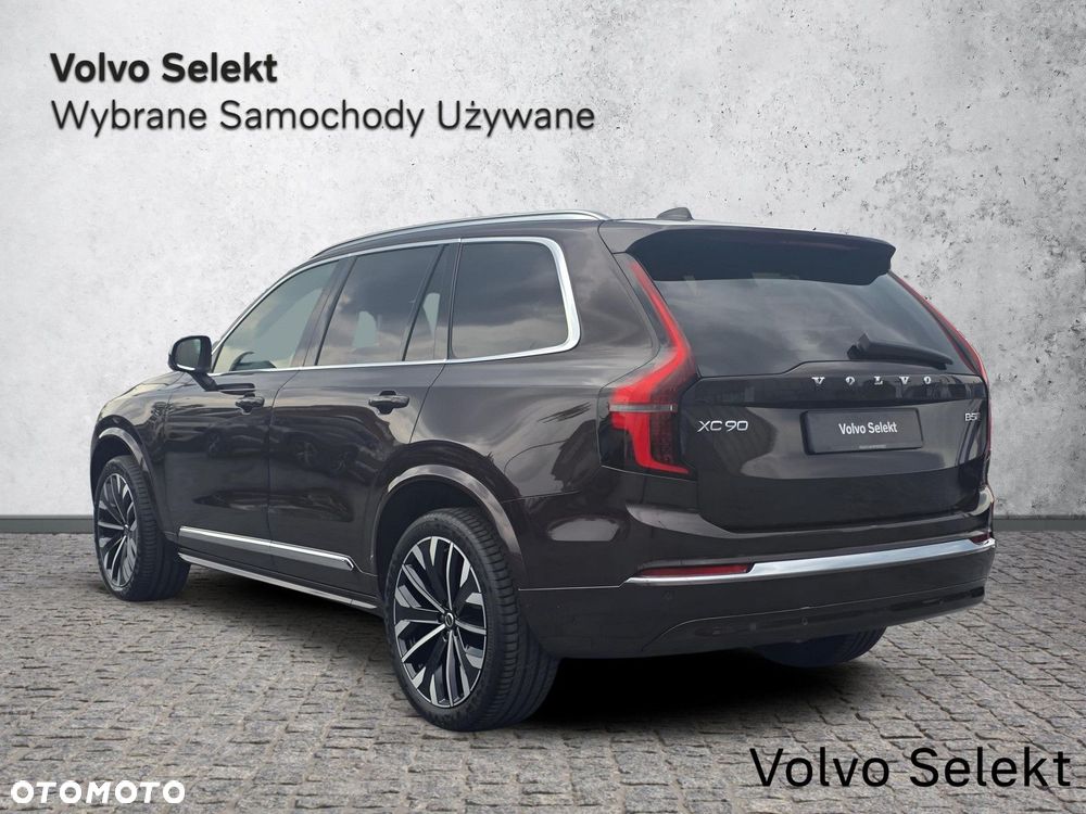 Volvo XC 90 - 8