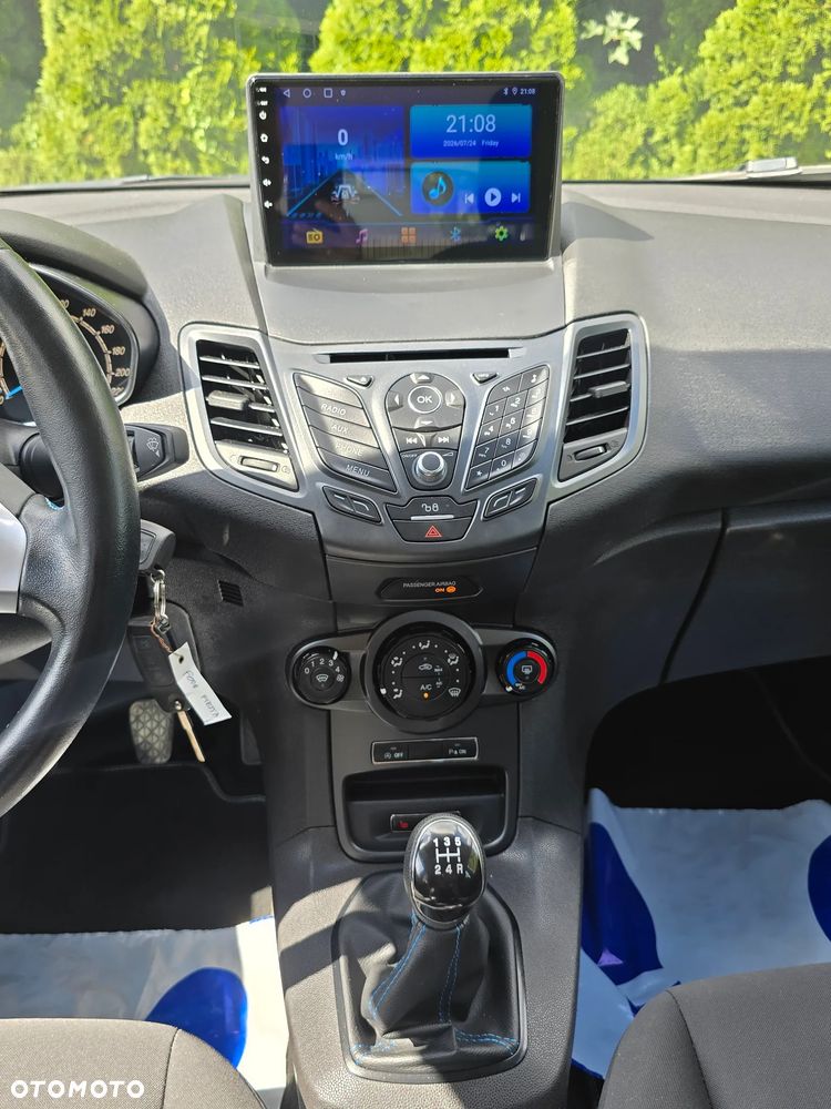 Ford Fiesta 1.0 EcoBoost Titanium - 19