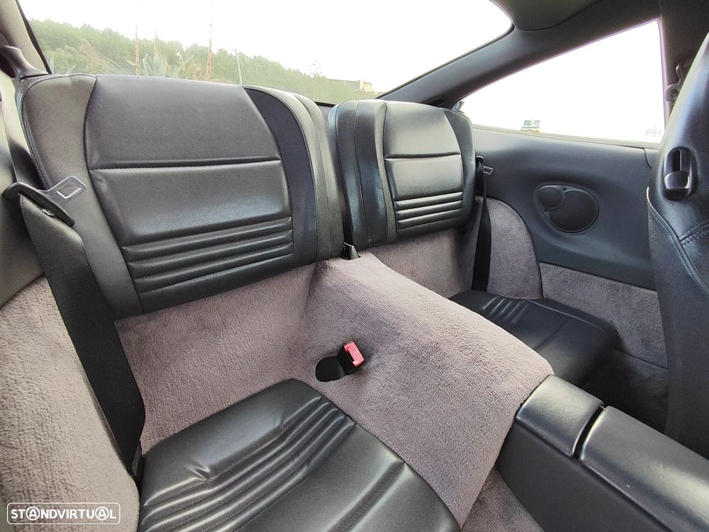 Porsche 911 (996) Carrera Coupé - 5
