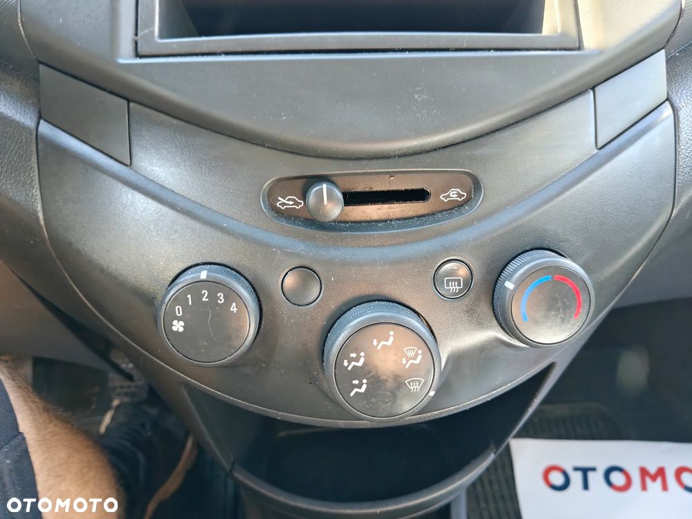 Chevrolet Spark - 31
