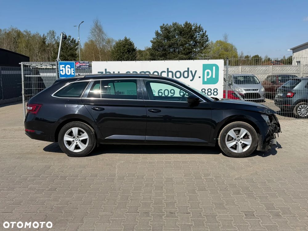 Skoda Superb 1.6 TDI GreenLine - 4