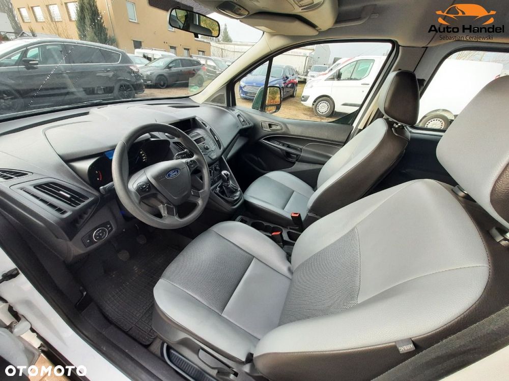 Ford Transit Connect - 21