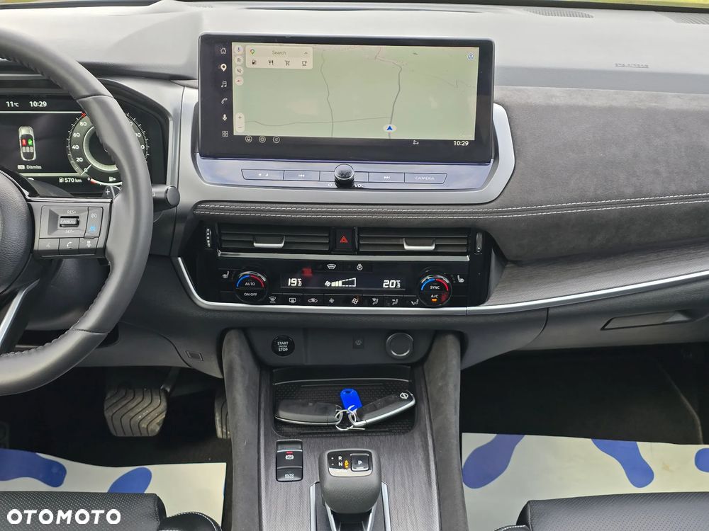 Nissan Qashqai 1.3 DIG-T MHEV Xtronic Tekna+ - 25