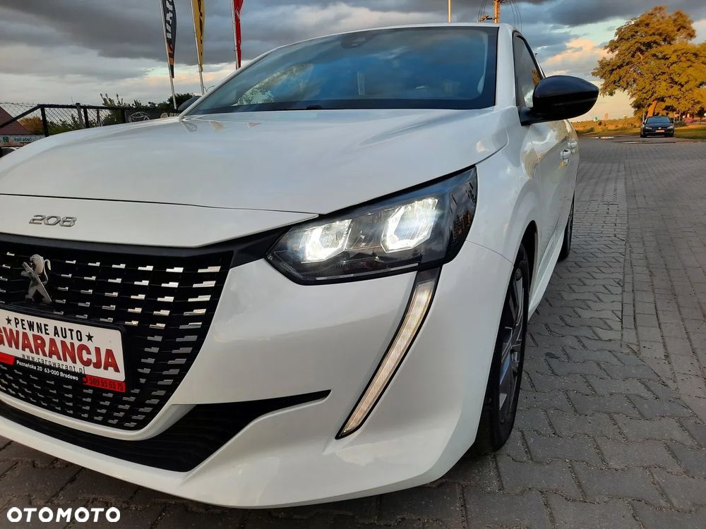 Peugeot 208 1.2 PureTech Style S&S - 12