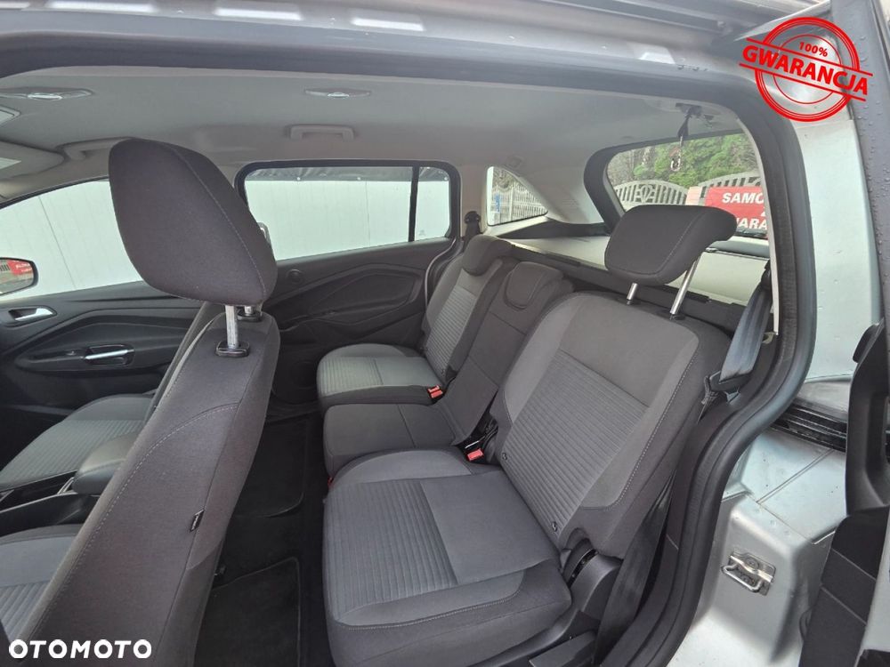 Ford Grand C-MAX - 16