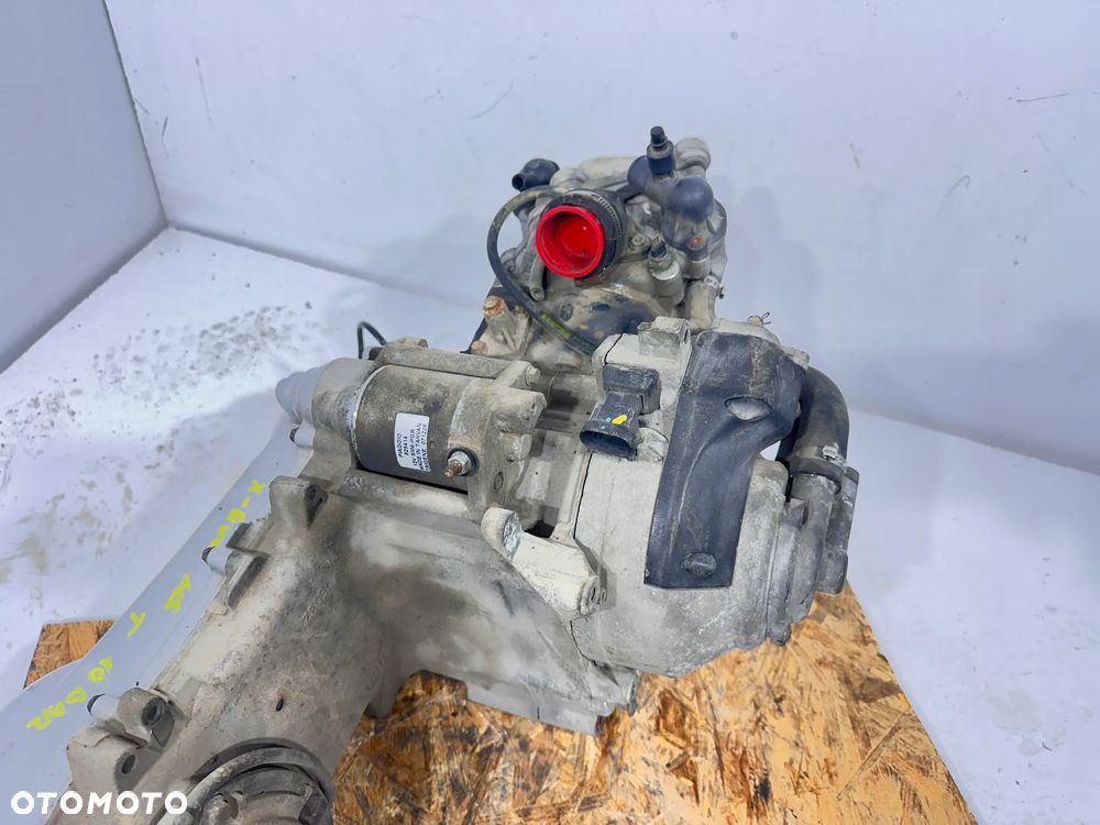 Silnik Piaggio Xevo 125 X-EVO 125  X8    14Dni GW - 10