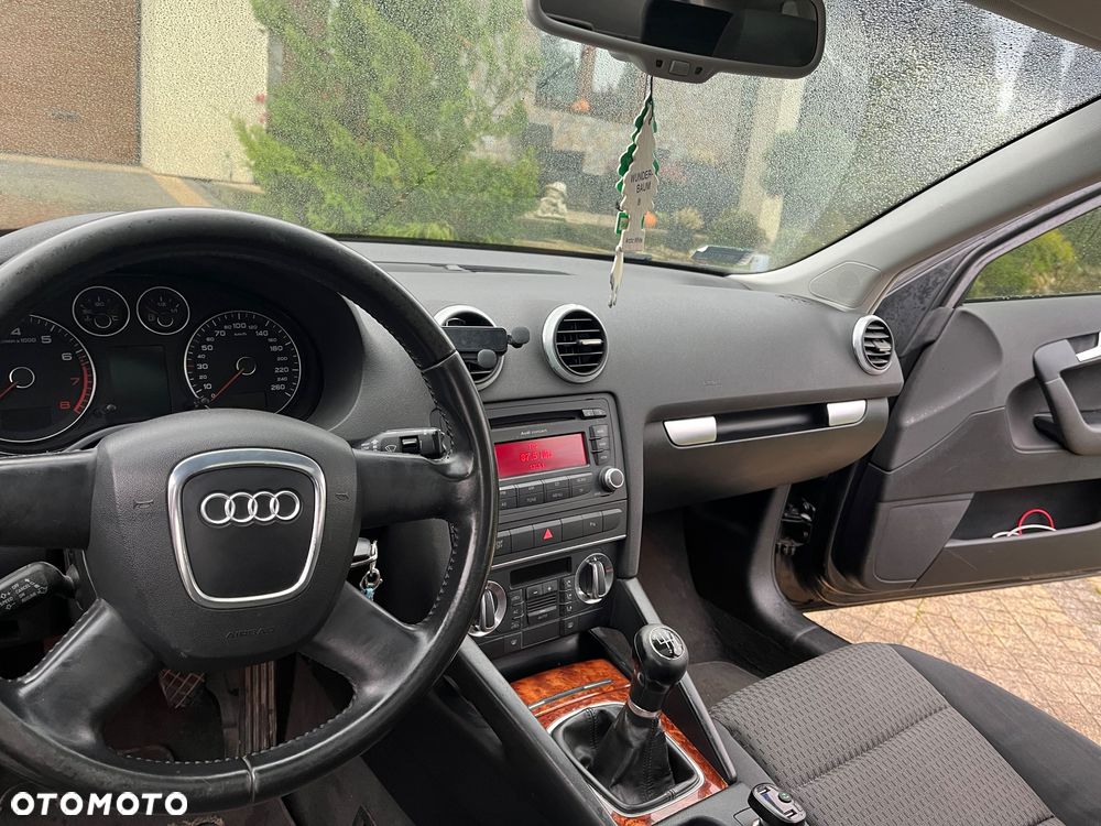 Audi A3 Sportback - 12