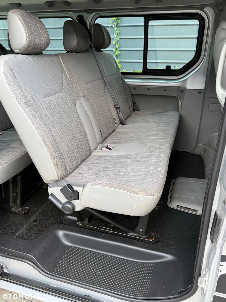 Renault Trafic 2.5 dCi FAP 150 L2H1 Komfort - 19