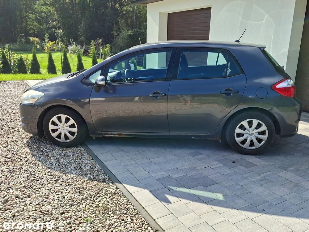 Toyota Auris 1.4 D-4D 2010 - 4