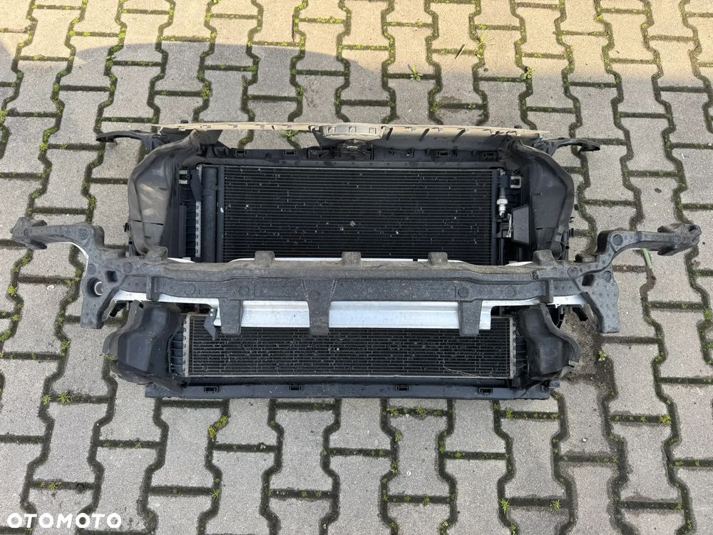 Audi Q5 80A pas przedni, belka, chłodnice, 2.0 tdi