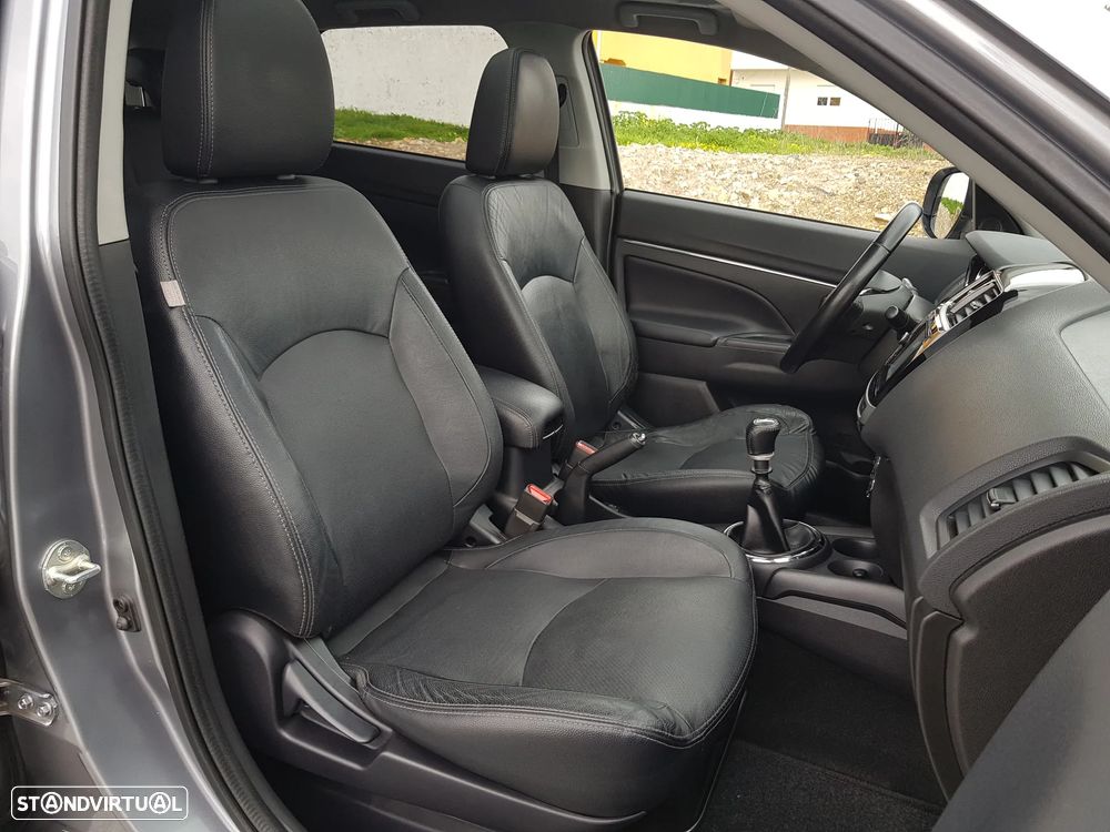 Mitsubishi ASX 1.6 DI-D Tokyo Edition - 38