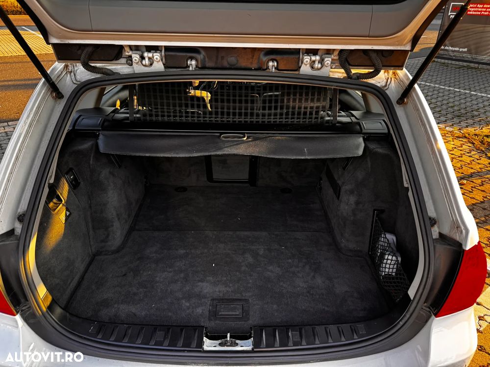 BMW Seria 3 318d - 9
