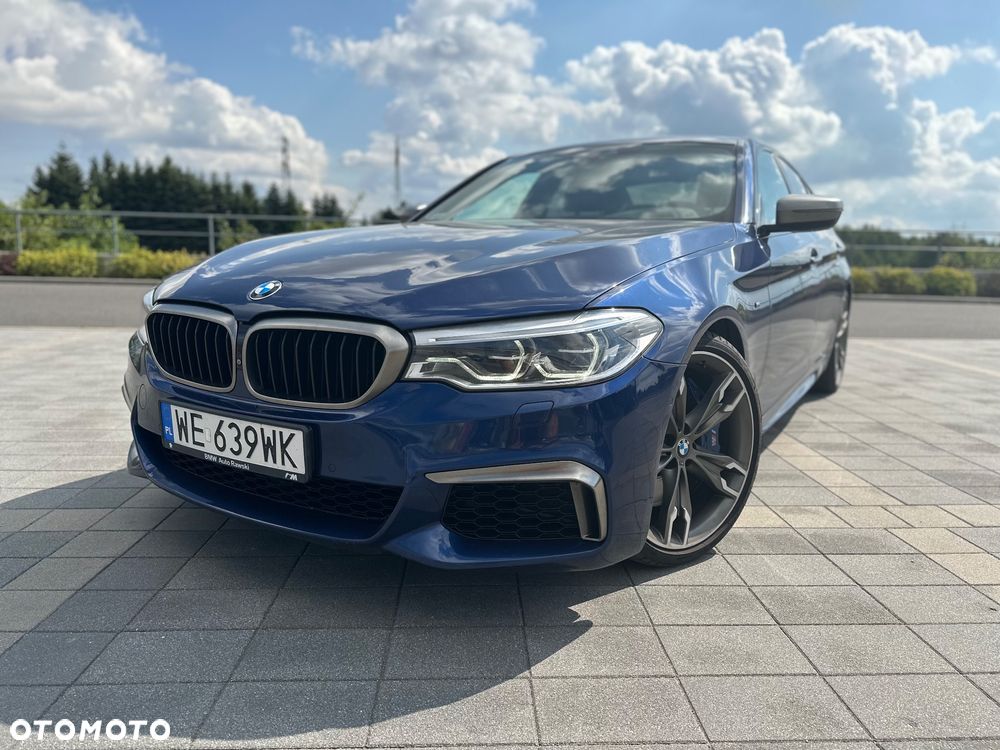 BMW Seria 5 M550i xDrive sport - 2