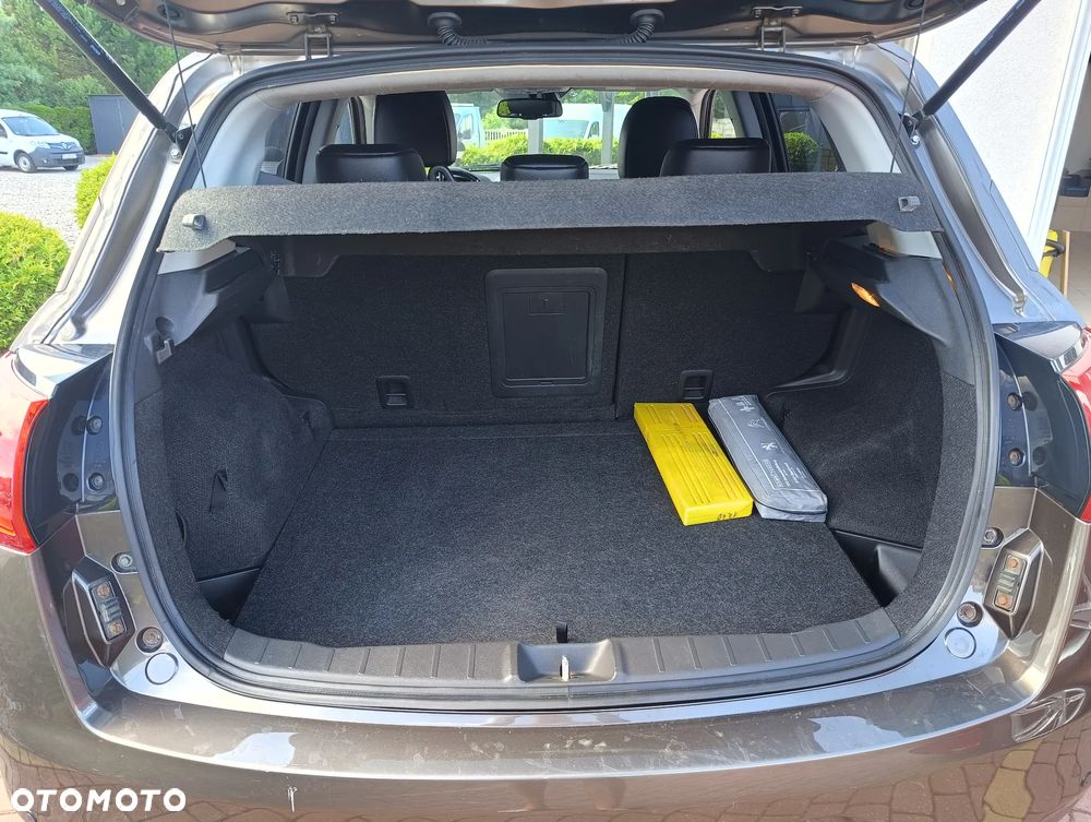 Peugeot 4008 - 13