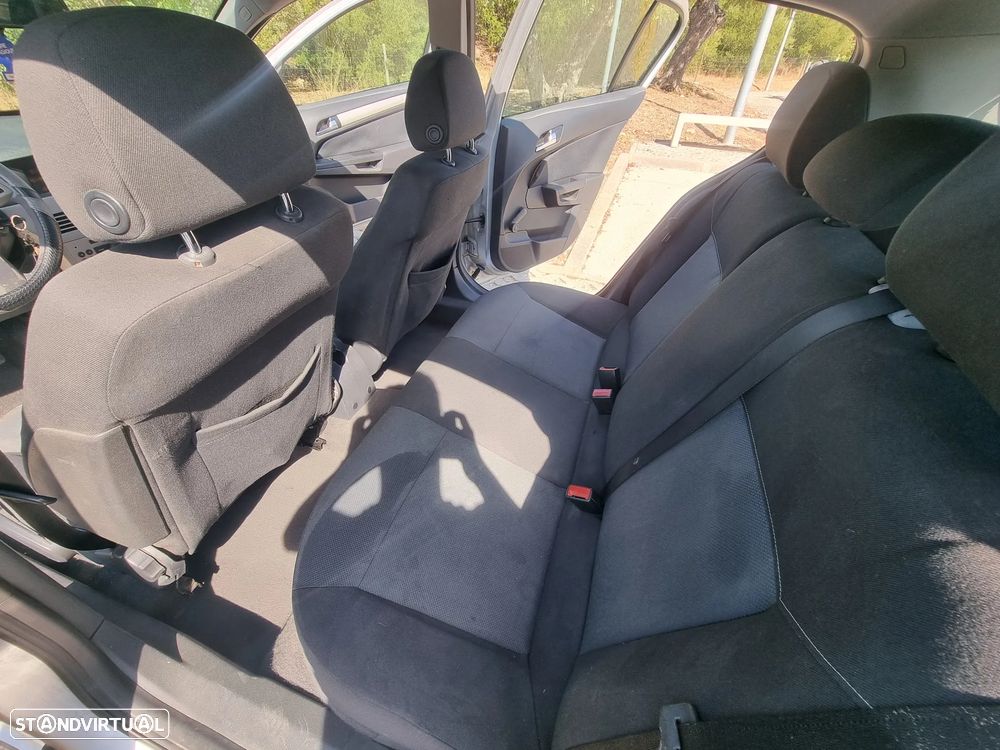 Opel Astra - 14