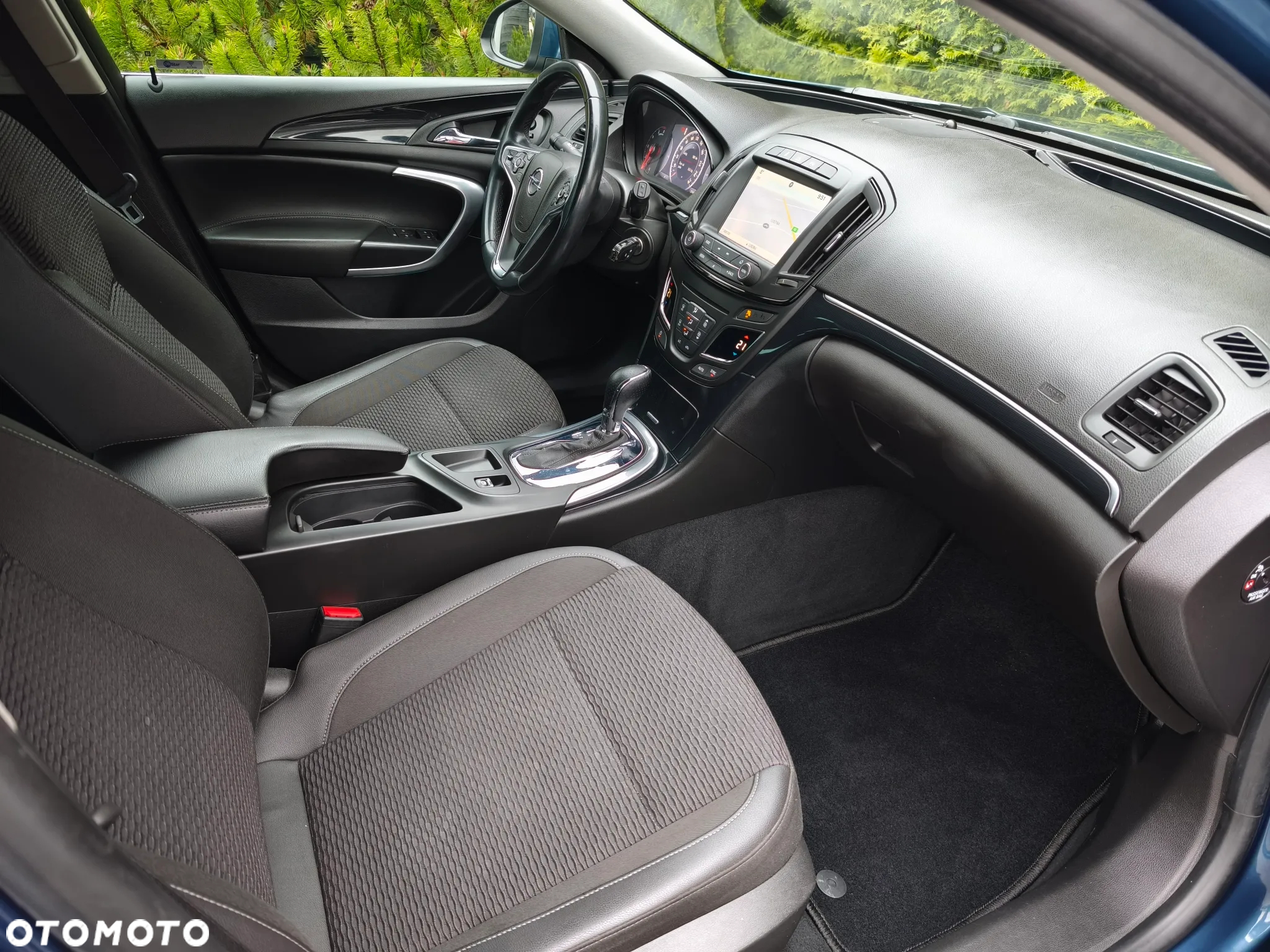 Opel Insignia - 15