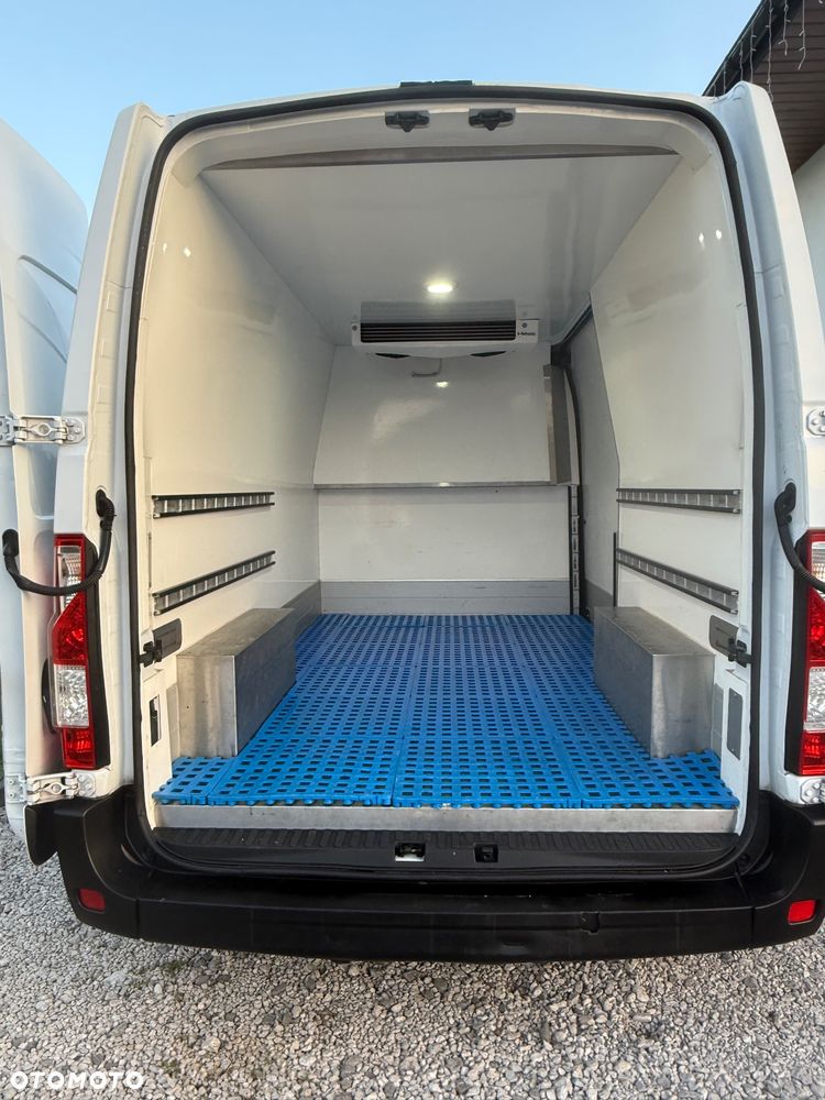 Renault Master - 11
