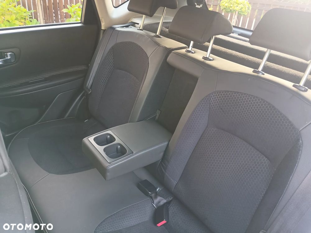 Nissan Qashqai - 11