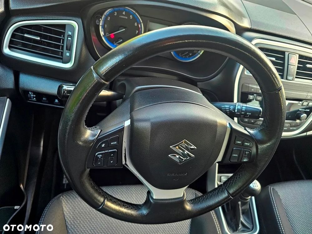 Suzuki SX4 S-Cross - 26