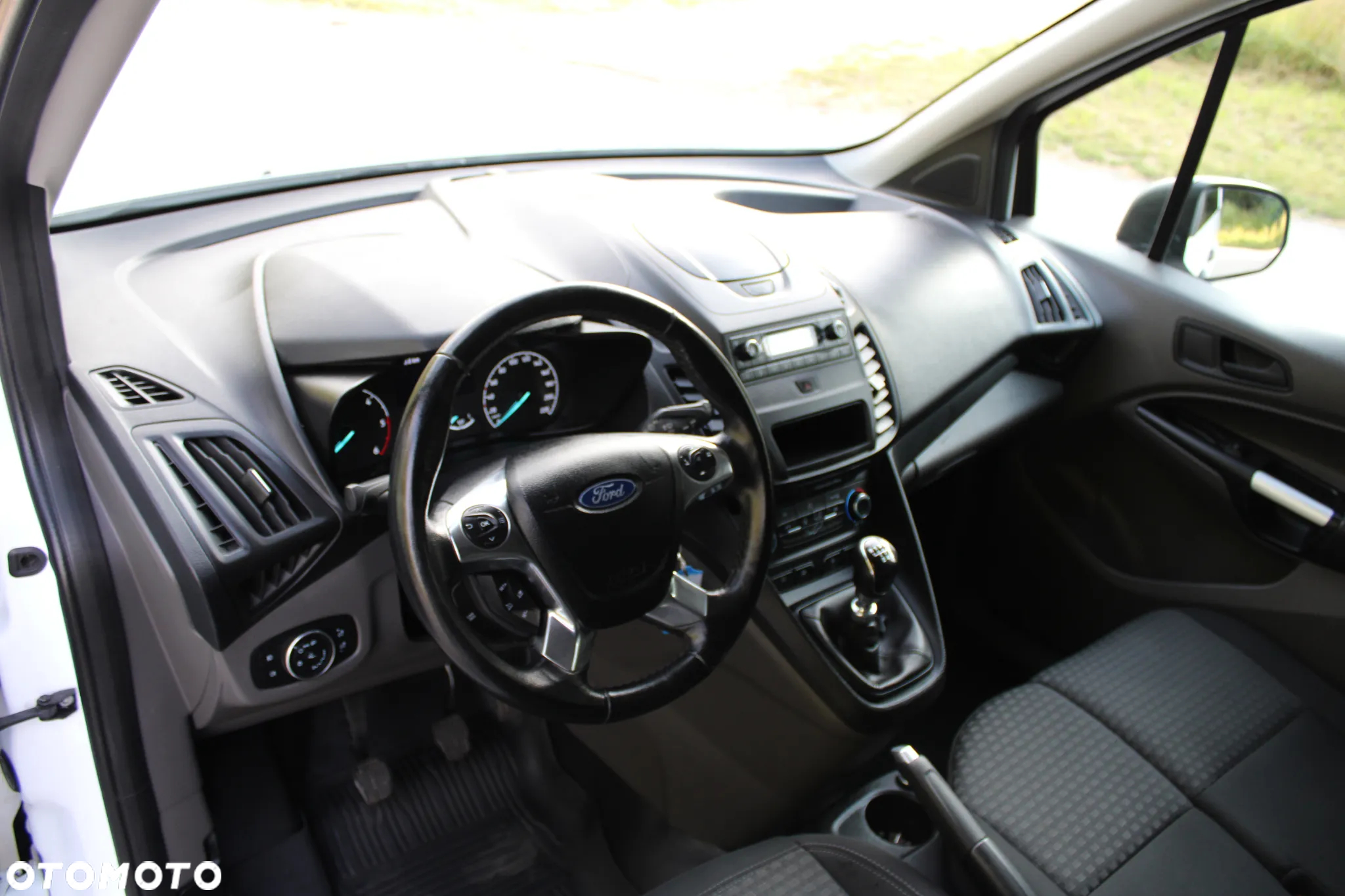 Ford TRANSIT CONNECT - 14