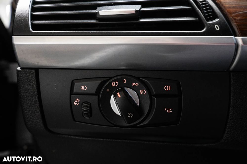 BMW X6 xDrive40d - 26