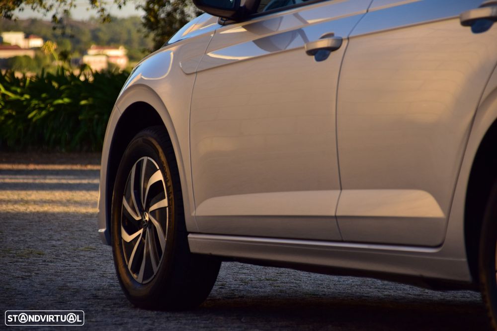 VW Polo - 32