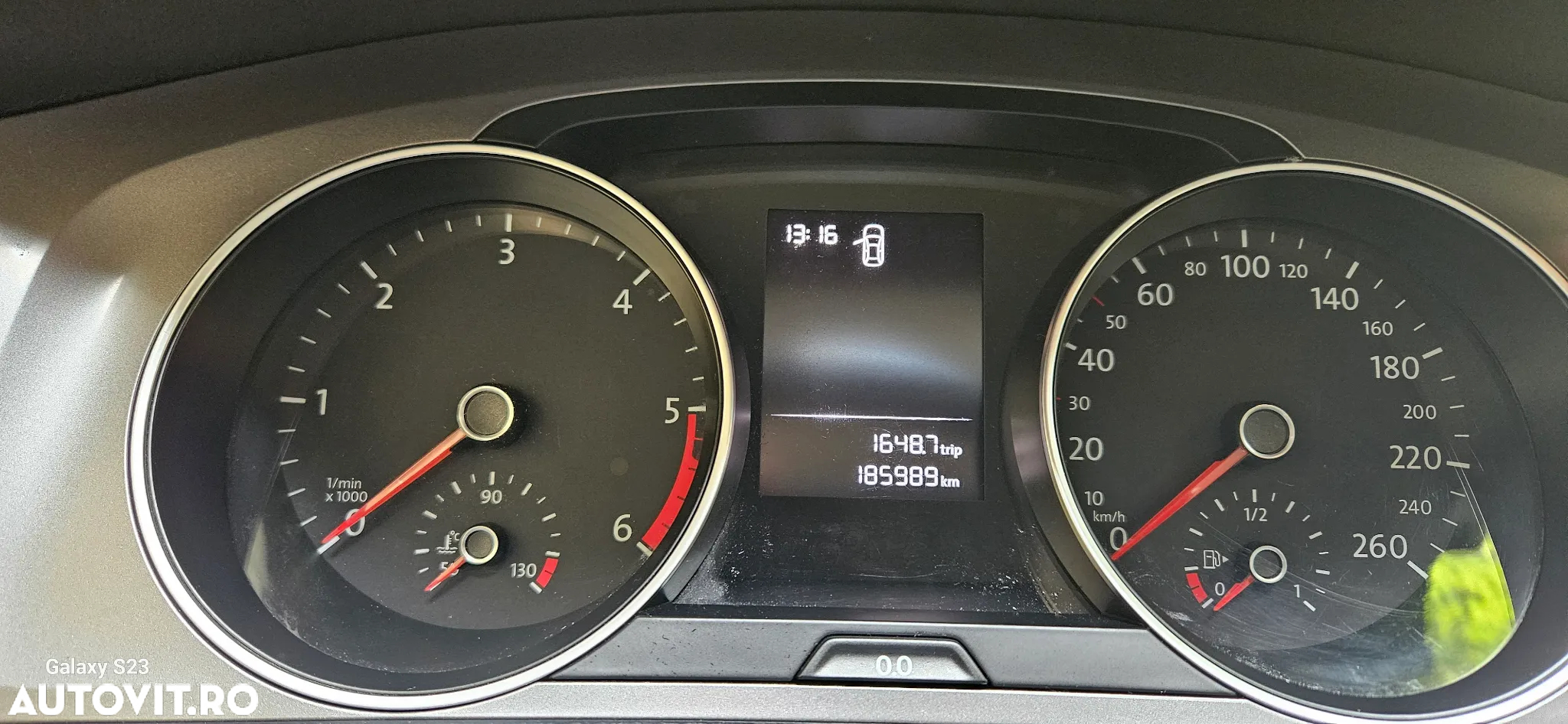 Volkswagen Golf 1.6 TDI BMT Comfortline - 8