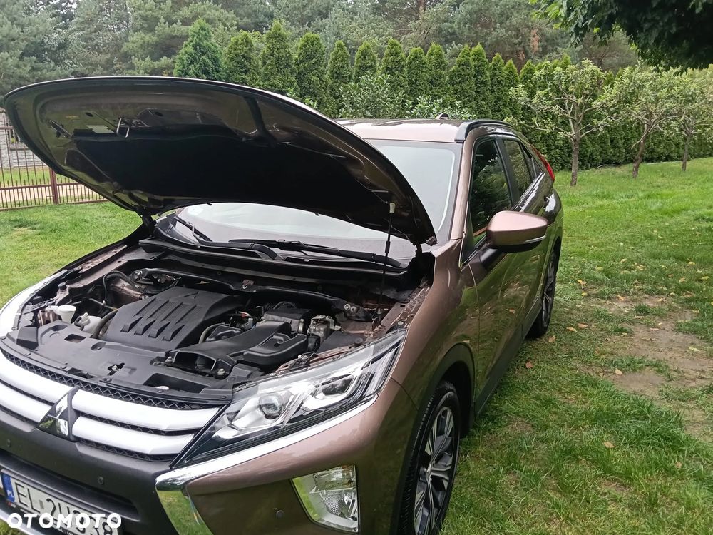 Mitsubishi Eclipse Cross 1.5 T GPF Invite Plus - 13