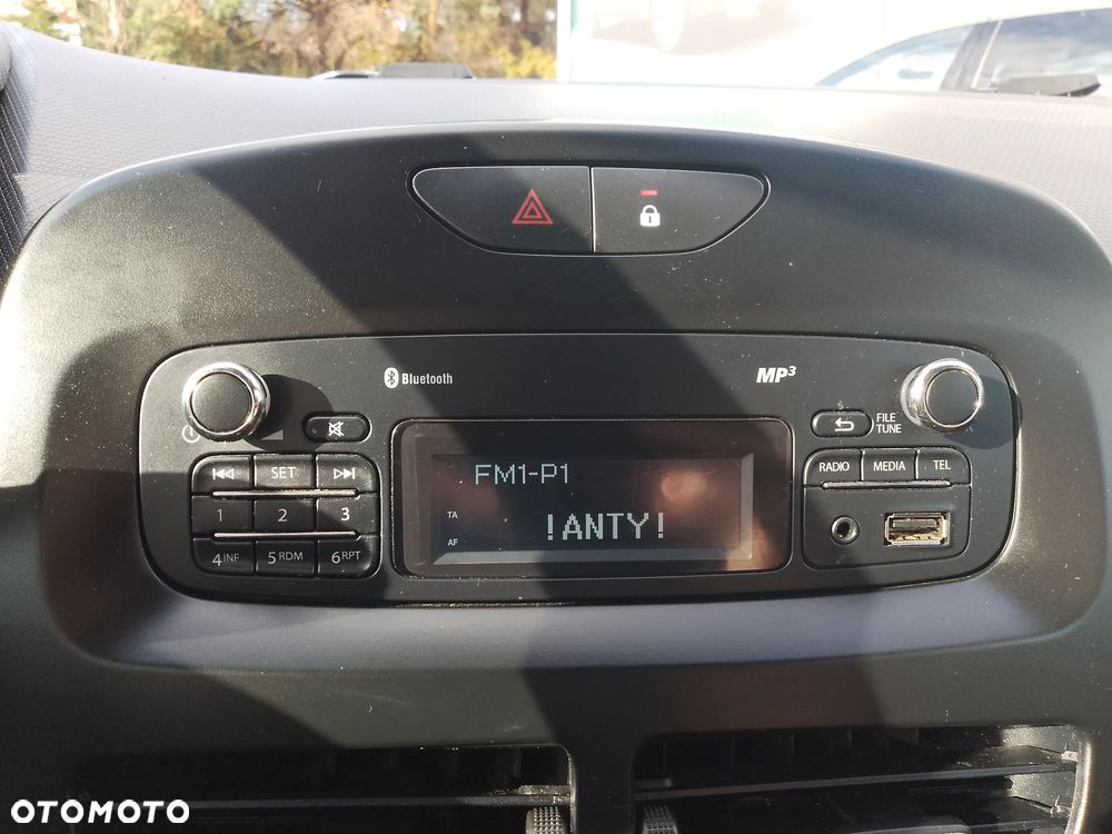 Renault Clio 1.5 dCi Energy Zen - 12