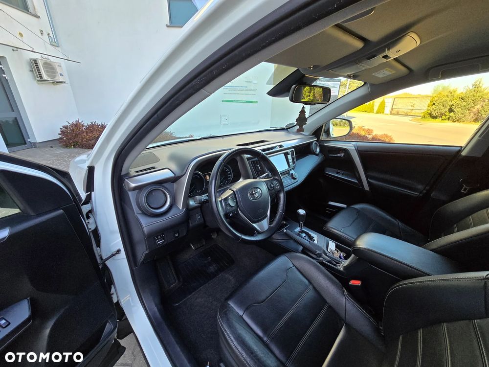 Toyota RAV4 Hybrid Prestige 4x2 - 13