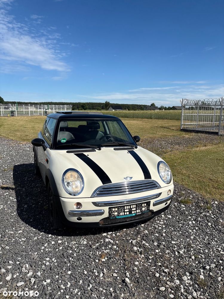 MINI Cooper Seven - 16