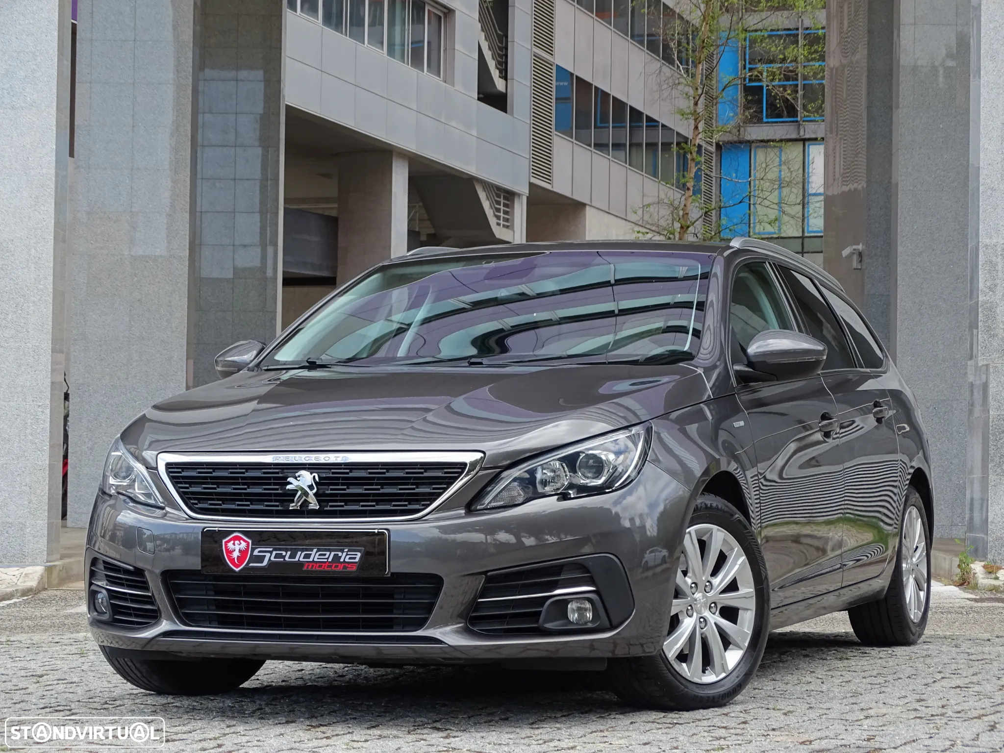 Peugeot 308 SW 1.5 BlueHDi Style - 11