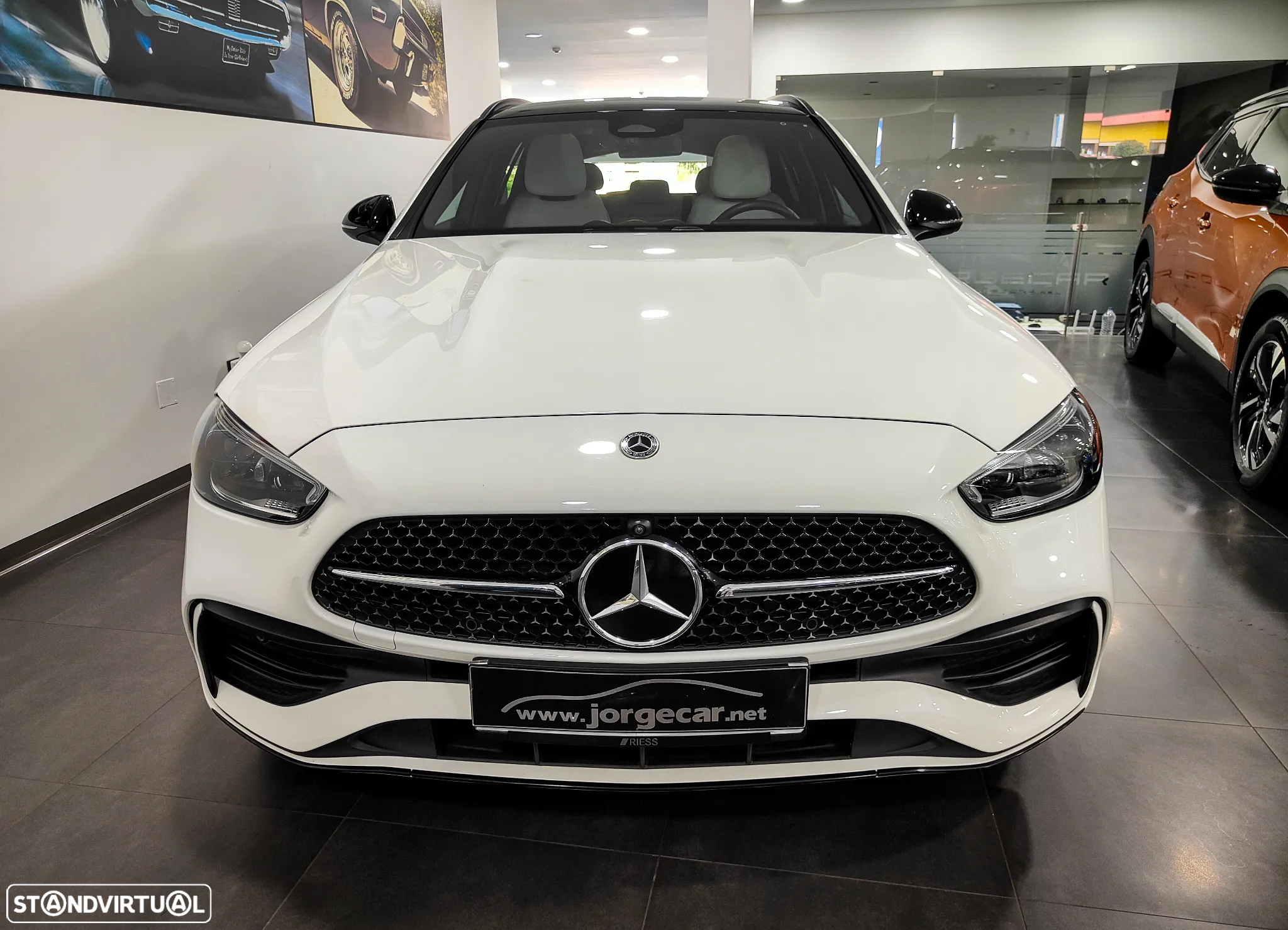 Mercedes-Benz C 300 e AMG Line - 2