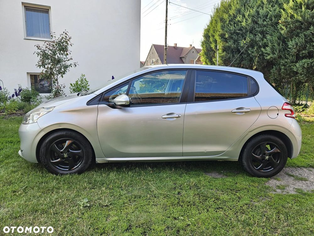 Peugeot 208 1.4 HDi Active - 6