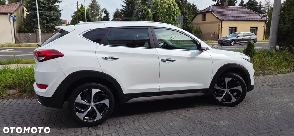 Hyundai Tucson 1.6 GDi 2WD Premium - 16