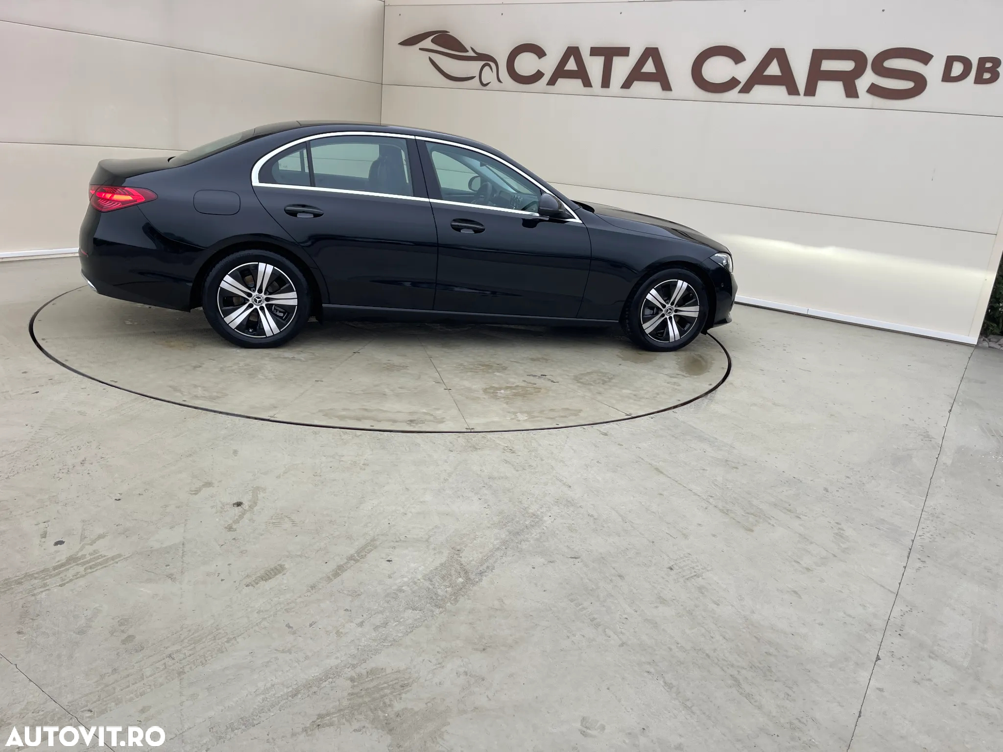 Mercedes-Benz C - 16
