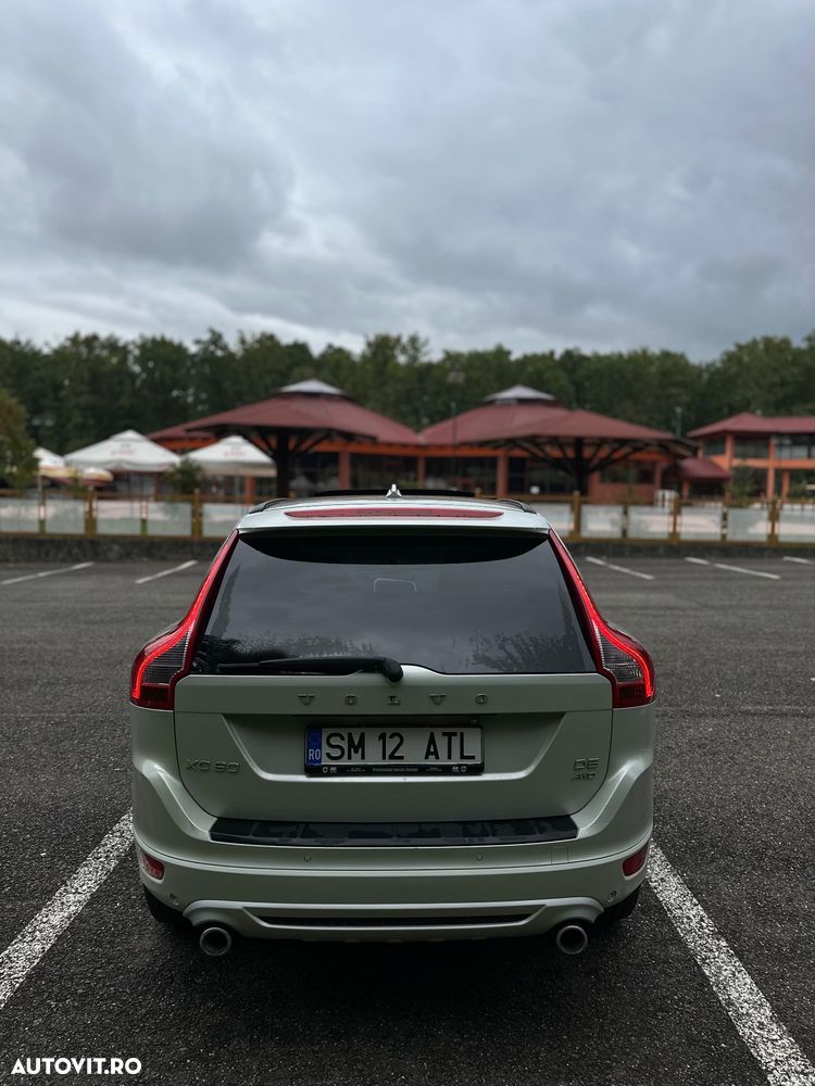 Volvo XC 60 D5 AWD RDesign - 4